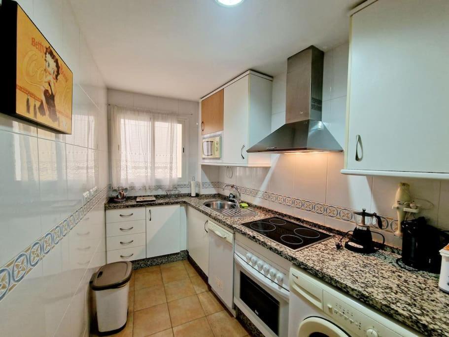 Alcantara Tower 2 Bedrooms 푸엔히롤라 외부 사진